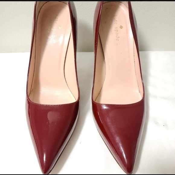 Classic Kate Spade Heels - Picture 3 of 7